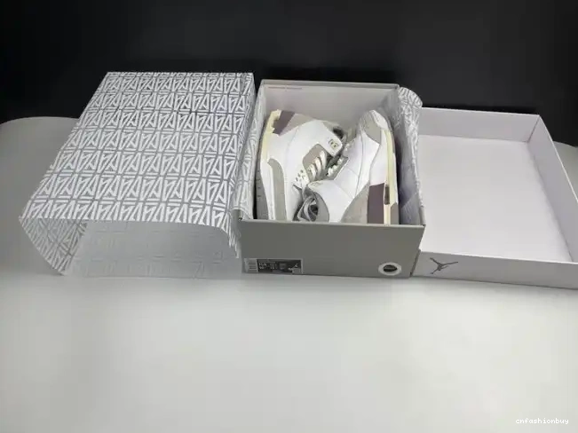 Ma Maniere Jordan Retro (W) A DH3434-110 3 0705